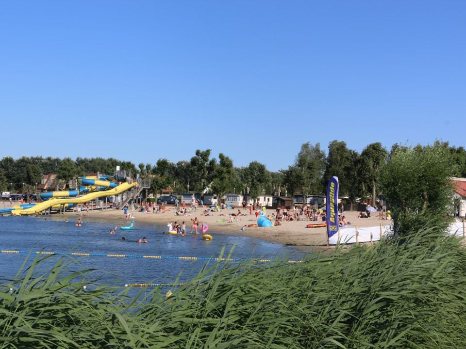 Where is Holiday Suites Klein Strand - Jabbeke located? - Photo 3