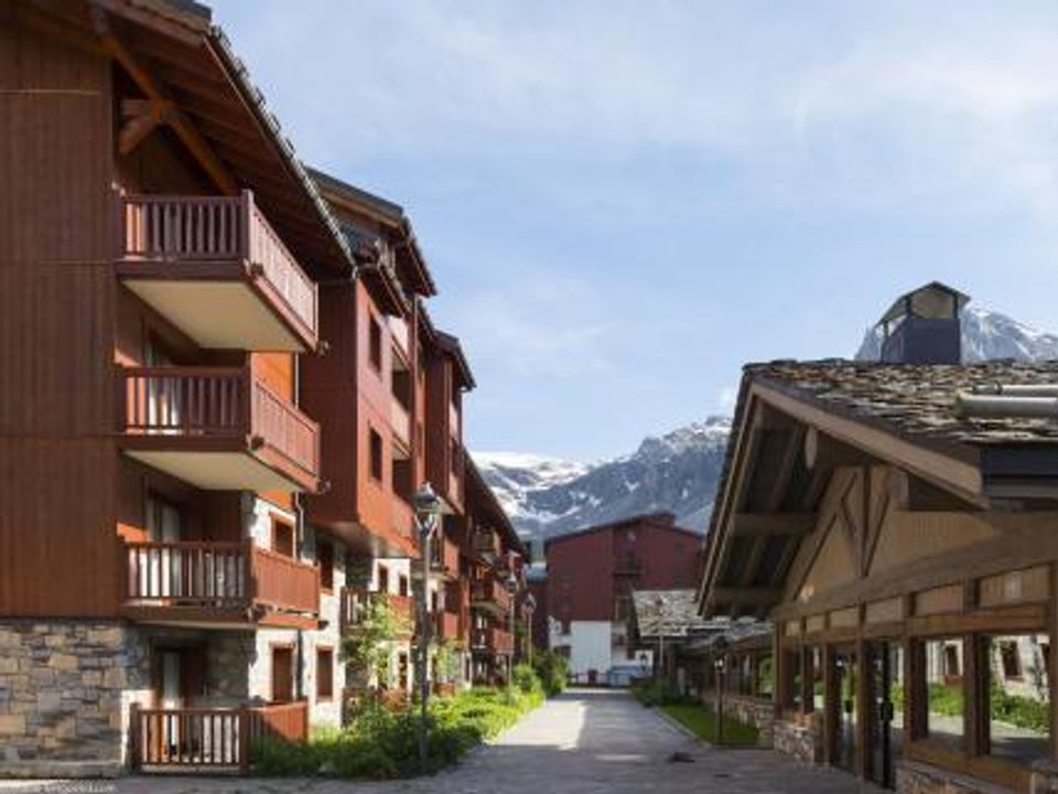 Pierre & Vacances Premium Residence L'Ecrin des Neiges - Camping Savoie