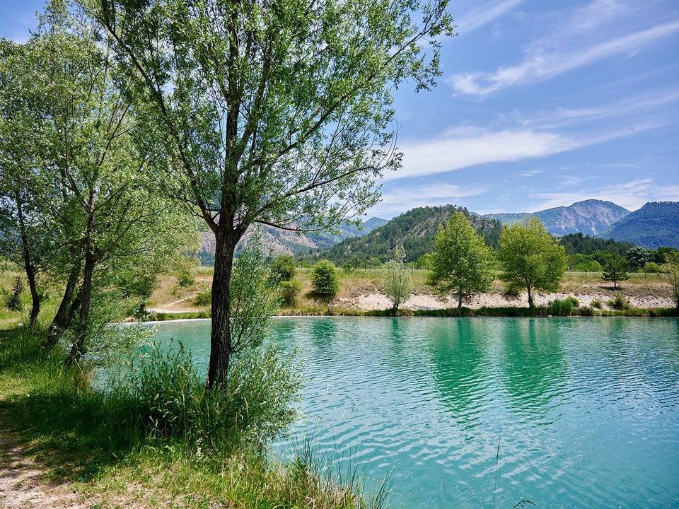 Villatent le Lac Bleu - Camping Drôme