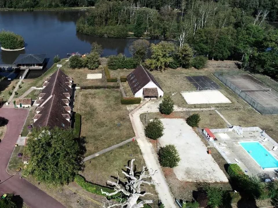 Camping Domaine de Sainte Montaine