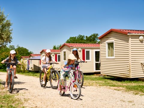 MOBILHOME 4 personnes - 2 chambres Climatisation - Samedi