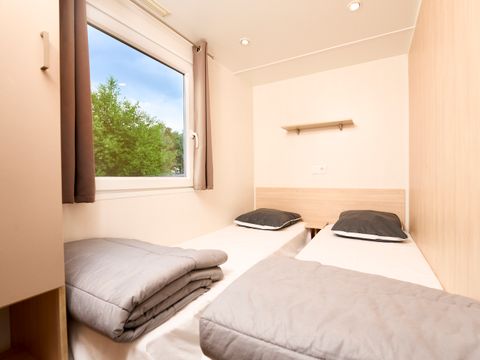 MOBILHOME 4 personnes - 2 chambres Climatisation - Samedi