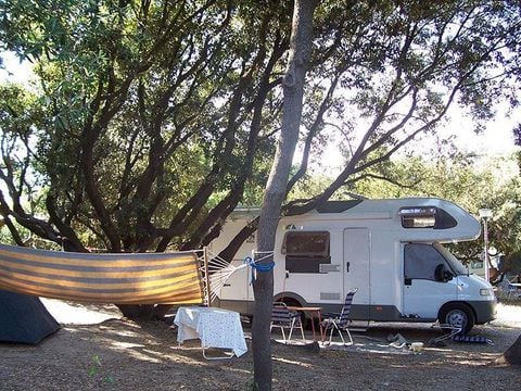 Emplacement - Emplacement camping-car