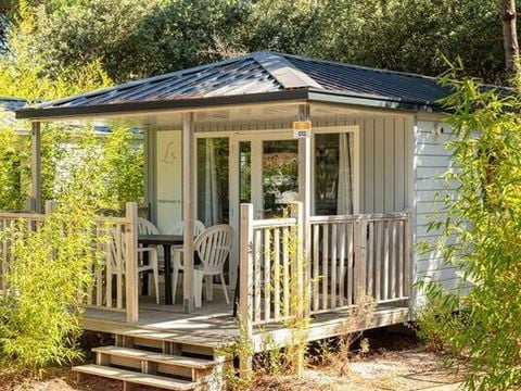 BUNGALOW 4 personnes - Mobil-home | Premium | 2 Ch. | 4 Pers. | Terrasse simple | Clim. | TV