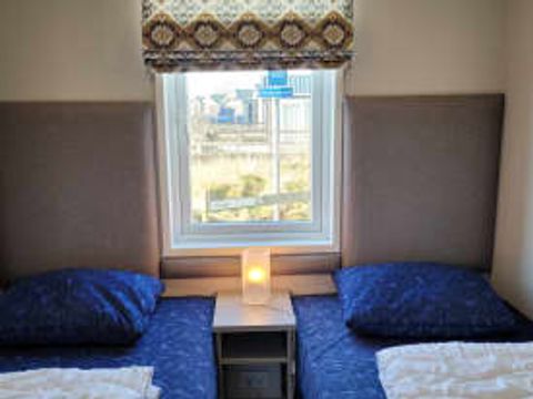 CHALET 4 personnes - Chalet Extra Large 2 chambres avec terrasse (4 pers)