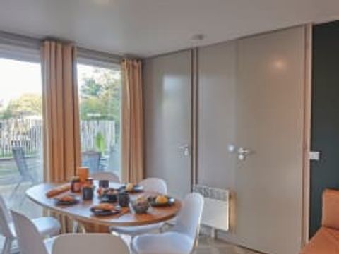 MOBILHOME 6 personnes - Elegance 3 chambres (6pers) avec terrasse