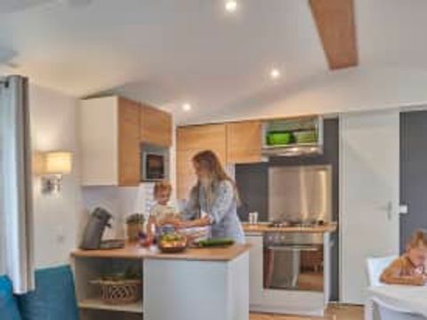 MOBILHOME 4 personnes - Excellence 2 chambres avec terrasse