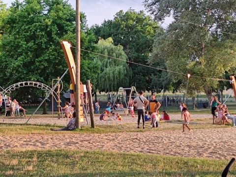 Village De Chalets - Mansigné - Camping Sarthe - Image N°14