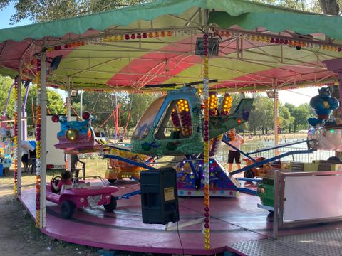 Village De Chalets - Mansigné - Camping Sarthe - Image N°9