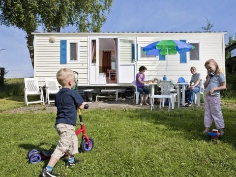 MOBILHOME 5 personnes - Mobil Home Fiji 3 Pièces 4/5 Personnes (4 adultes + 1 enfant -12 ans)