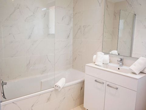 APPARTEMENT 6 personnes - 2 chambres - Balcon