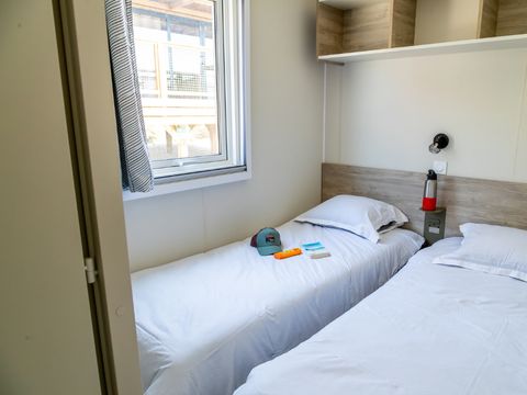 MOBILHOME 10 personnes - TRIBU - 1 mobile-home 6 pers + 1 mobile-home 4 pers