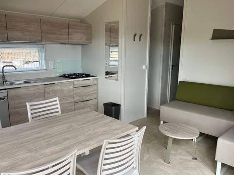 MOBILHOME 10 personnes - TRIBU - 1 mobile-home 6 pers + 1 mobile-home 4 pers