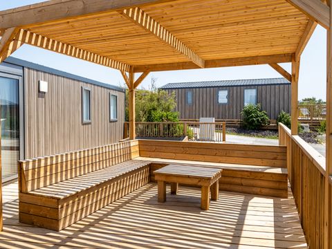 MOBILHOME 10 personnes - TRIBU - 1 mobile-home 6 pers + 1 mobile-home 4 pers