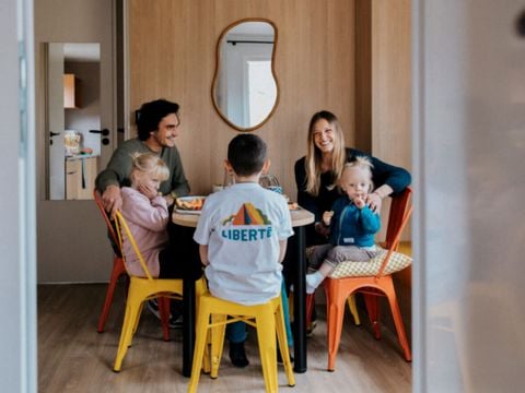 MOBILHOME 5 personnes - Confort - 2 chambres