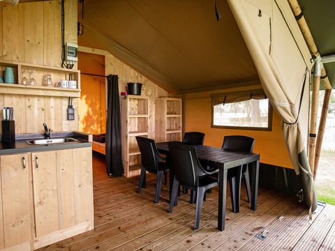 Tente en toile et en bois 4 personnes - Tente safari