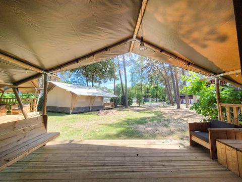 Tente en toile et en bois 4 personnes - Tente safari