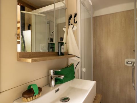 BUNGALOW TOILÉ 4 personnes - Tiny House - 2 chambres + Terrasse