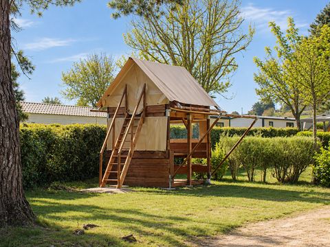 Tente en toile et en bois 2 personnes - Tente Bivouac - Sans sanitaire