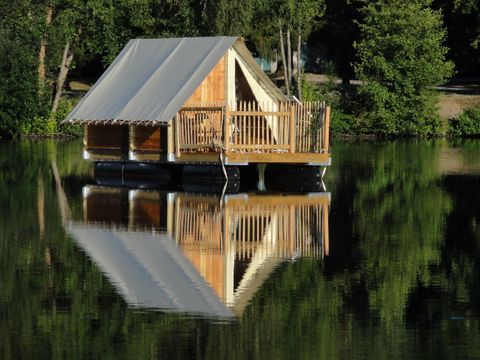 Hébergement 2 personnes - Insolite Flotente