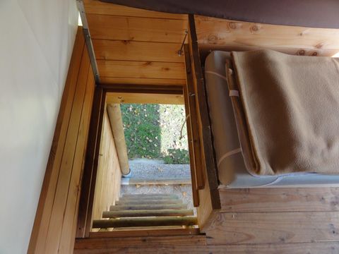 Tente 2 personnes - Bivouac sur pilotis