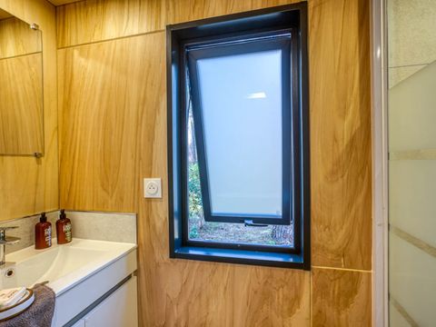 HÉBERGEMENT INSOLITE 4 personnes - Tiny house Confort - 2 chambres