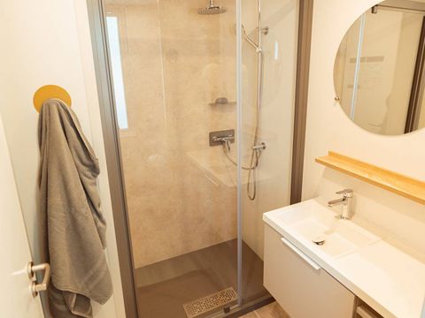 MOBILHOME 4 personnes - Exclusif - 2 chambres - 2 salles d'eau - Clim.