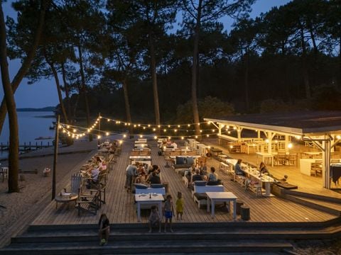  Camping Le Tedey - Camping Gironde