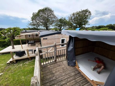 MOBILHOME 4 personnes - 3 Pièces 4 Personnes + Cabane Enfants + TV