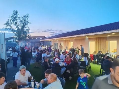 Aux 4 vues - Camping Aude - Image N°4