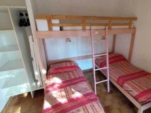 CHAMBRE 3 personnes