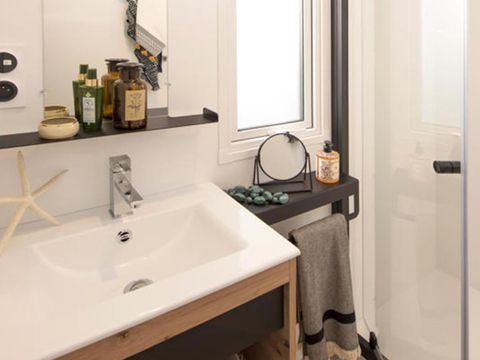 MOBILHOME 4 personnes - Classique CONFORT | 2 chambres
