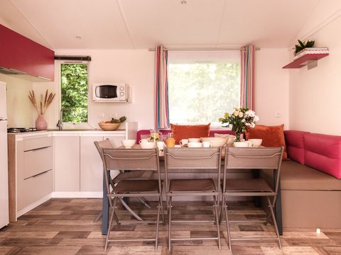 MOBILHOME 8 personnes - Classique CONFORT | 4 chambres