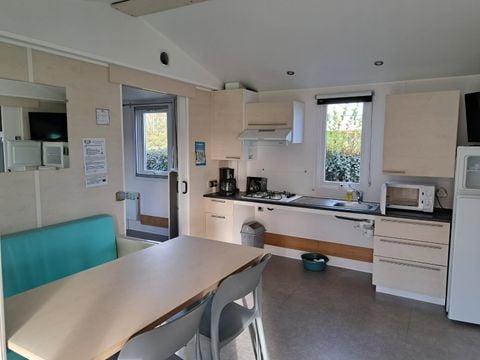 Mobilhome 4 personnes - 2 chambres - 25m² - PMR