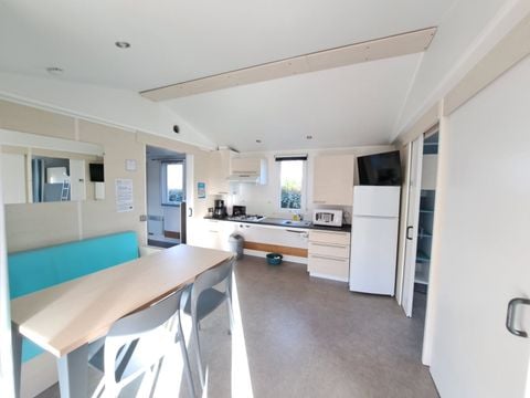 Mobilhome 4 personnes - 2 chambres - 25m² - PMR