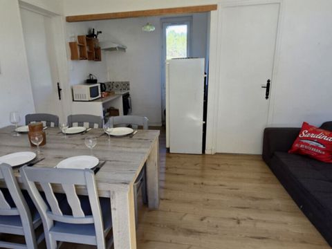 GÎTE 4 personnes - Gîte en Pierre - 43 m² - 2 chambres