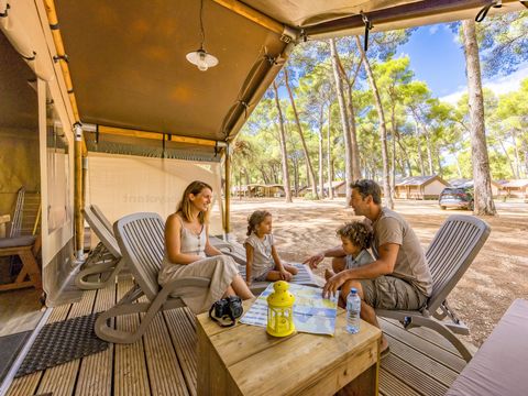 Tente en toile et en bois 5 personnes - Cikat - Safari tent Lodge - 6P