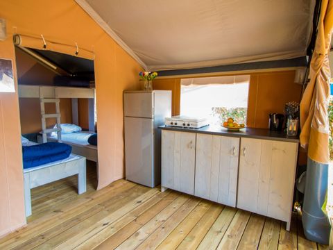 Tente en toile et en bois 5 personnes - Baska - Tente Safari Confort + climatisation