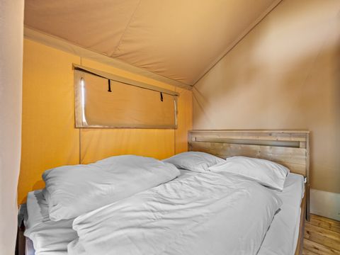 Tente en toile et en bois 5 personnes - Baska - Tente Safari Confort + climatisation