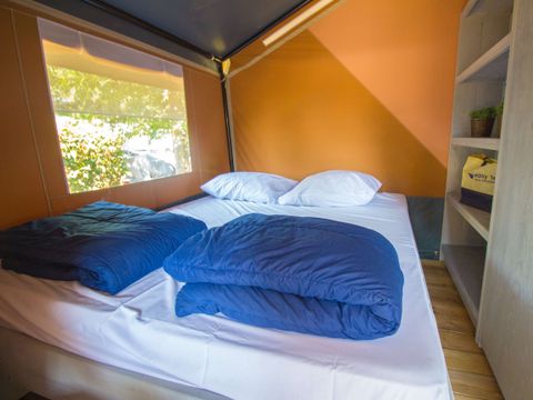 Tente en toile et en bois 5 personnes - Baska - Tente Safari Confort + climatisation