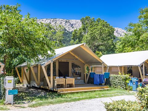 Tente en toile et en bois 5 personnes - Baska - Tente Safari Confort + climatisation
