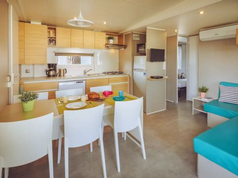 MOBILHOME 6 personnes - 6 personnes - Appartement Premium avec 3 chambres et un salon