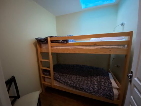 Appartement 4/6 personnes - CASTEL - 1 salle de bain 1er éta
