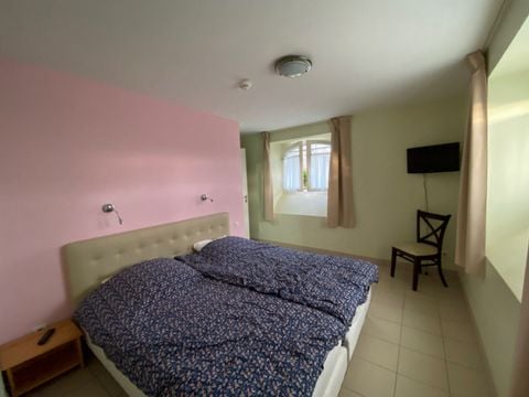 APPARTEMENT 6 personnes - CASTEL APPARTEMENT 4/6 pers 2 sdb RDC