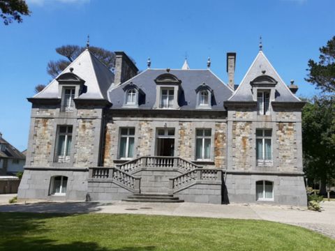 APPARTEMENT 4 personnes - CASTEL APPARTEMENT 4/5 pers PMR
