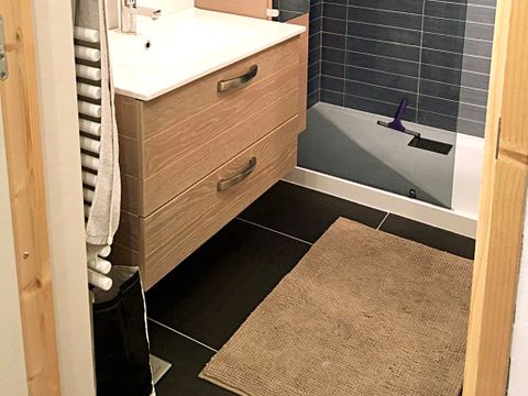 APPARTEMENT 2 personnes - 2 pièces Supérieur