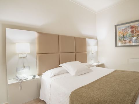 Chambre 1 personne - INDIVIDUELLE