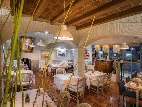 Pierre & Vacances Hotel Pirineos Figueres - Camping Gérone - Image N°3