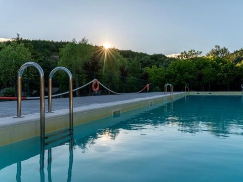 Morillo de Tou - Pueblo Recuperado - Centro de Vacaciones - Camping Huesca - Image N°4