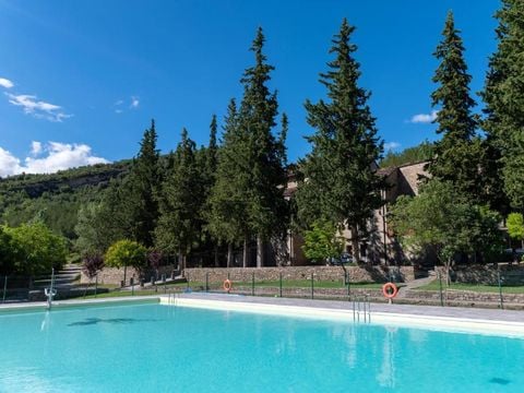 Morillo de Tou - Pueblo Recuperado - Centro de Vacaciones - Camping Huesca - Image N°2